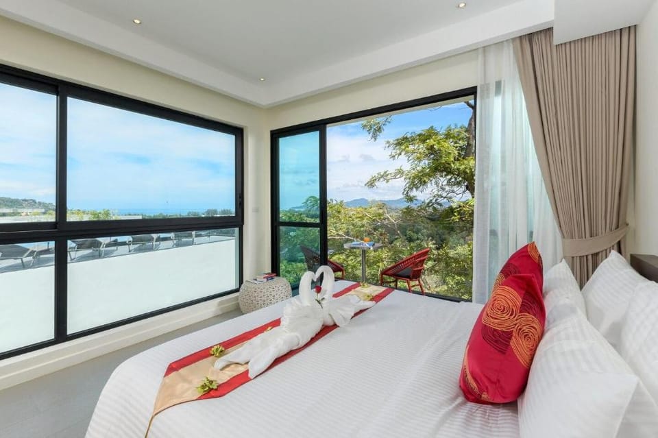 Stunning seaview pool villa near the beach Villa in Choeng Thale