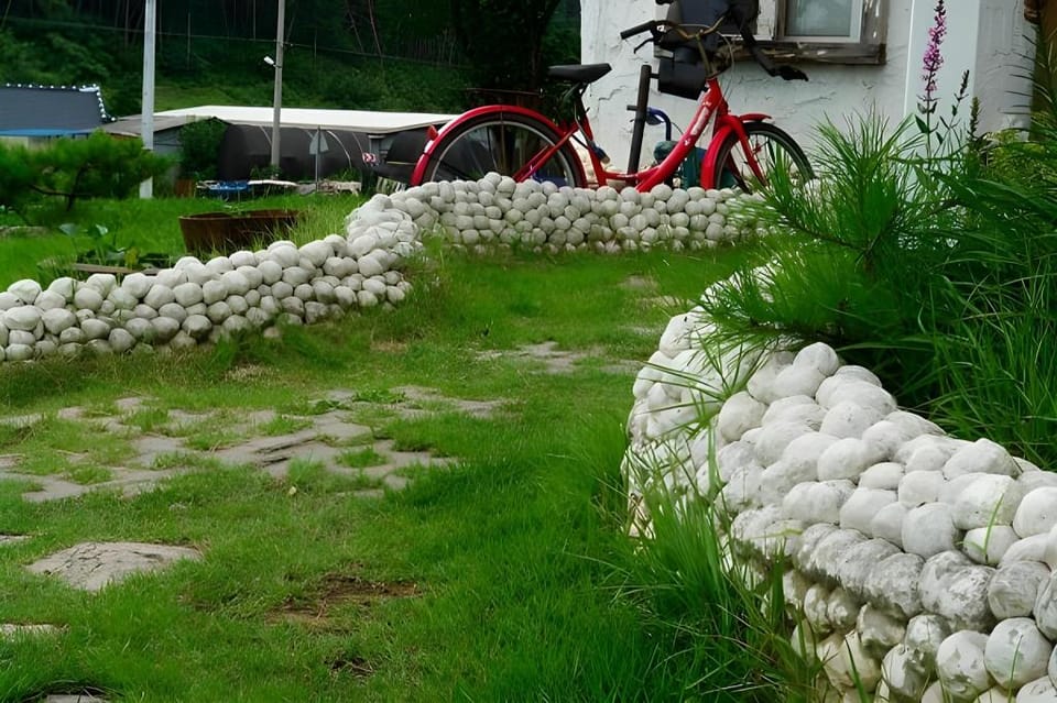 Buan Byeonsanbando Ppalgangjiboong Pension Bed and Breakfast in South Korea