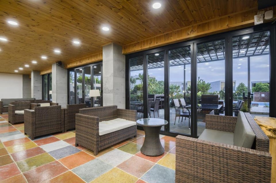 Hongs Land Bed and Breakfast in South Korea