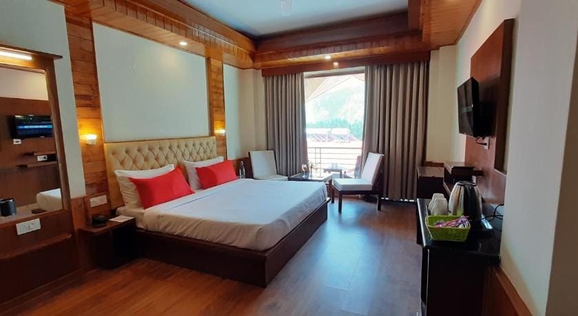 Mastiff Xanadu Hotel in Manali