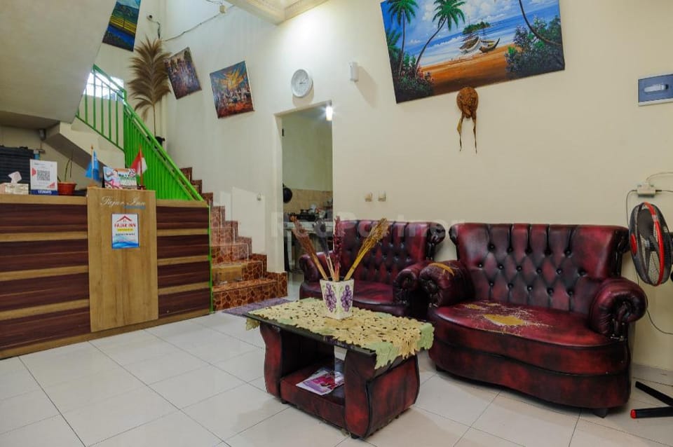 Fajar Inn Mitra RedDoorz Hotel in West Java