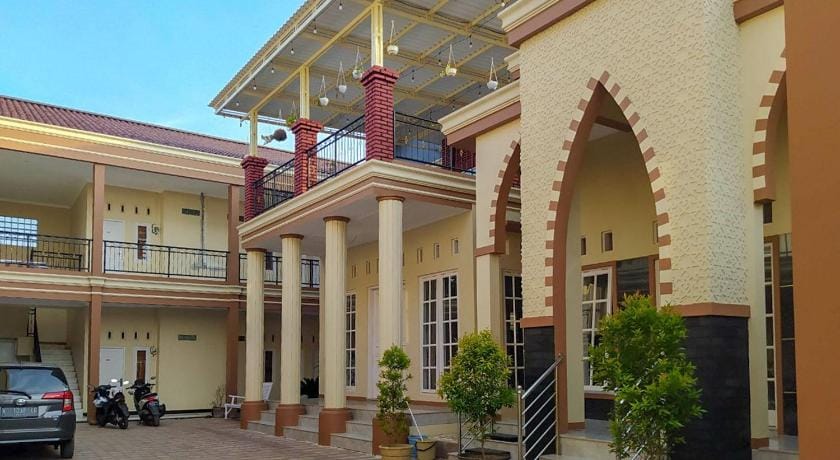 RedDoorz Syariah near Exit Tol Pemalang Hotel in Indonesia