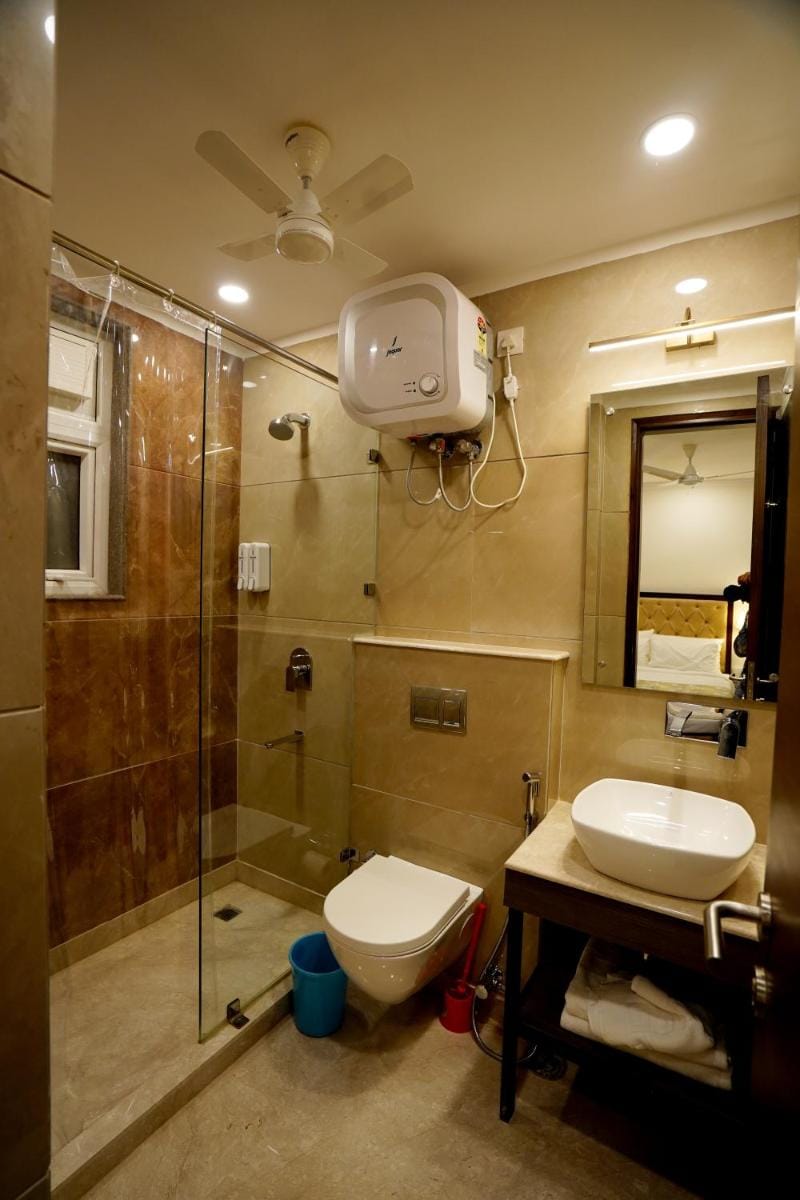 Wongdhen House Bed and Breakfast in Delhi