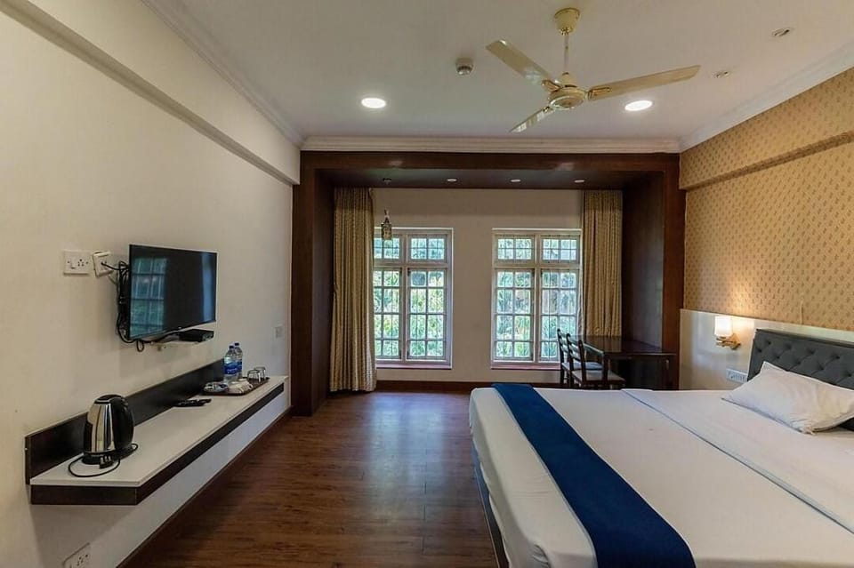 Malayalee Club Hotel in Chennai