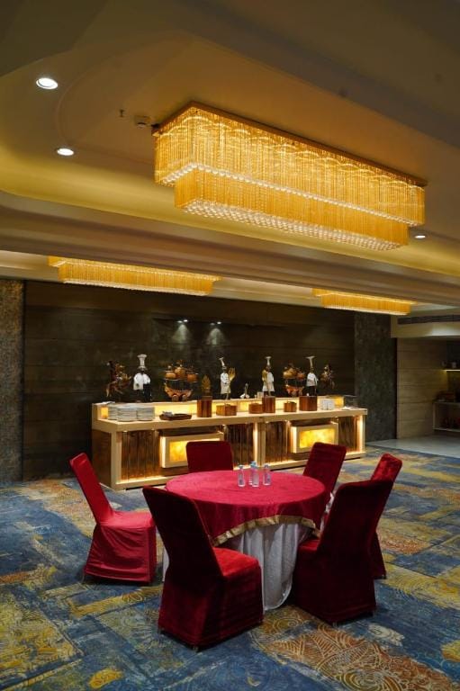 CHINMAY RESORT & HOTEL Hotel in Lucknow