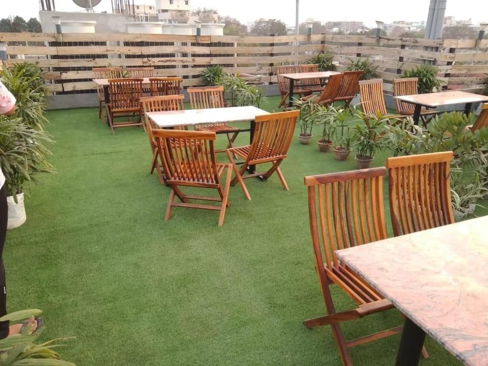 Hotel Yugantar & Banquets Hotel in Uttar Pradesh