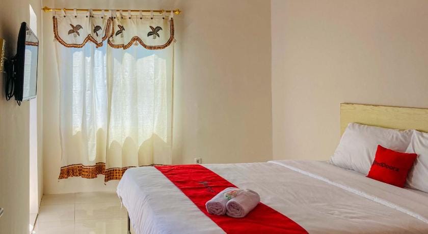 RedDoorz near Lippo Mall Yogyakarta Hotel in Yogyakarta