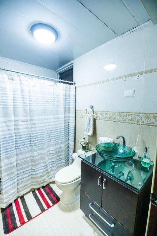 Lovely 3 bedroom condo with free parking Apartment in Santiago de los Caballeros