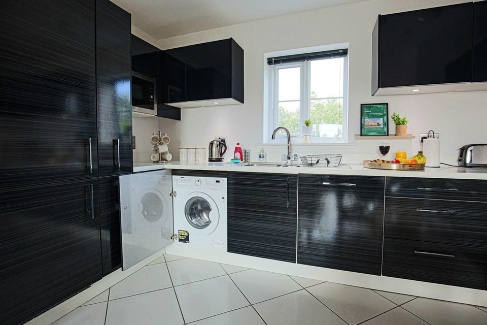 Rowditch Apartment by Yoko Property Apartment in Aylesbury Vale