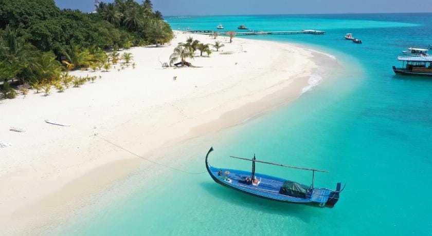 The Pearl Seaview Bed and Breakfast in Maldives