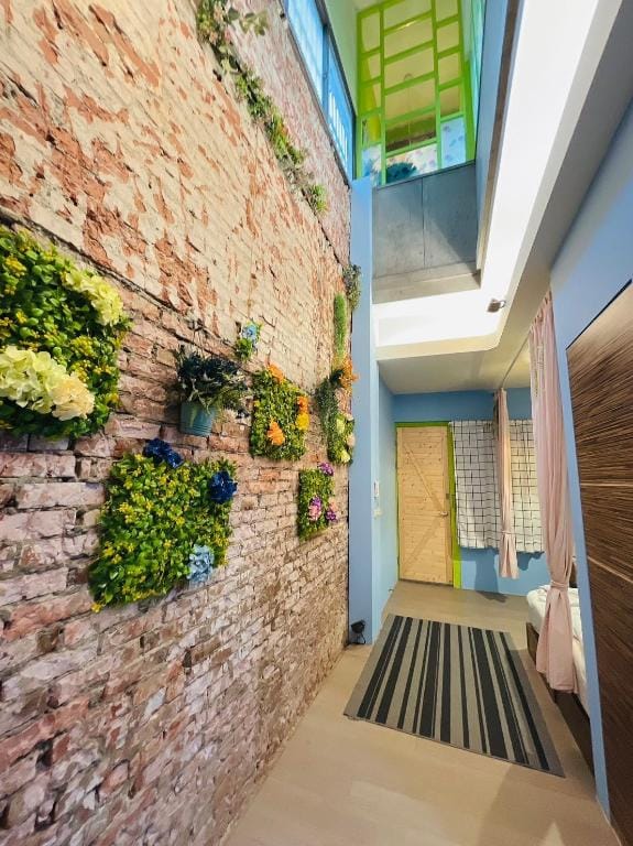 Iron Shop - Fuqian Bed and Breakfast in Kaohsiung