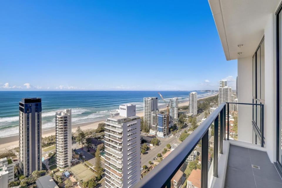 Opus Broadbeach - Official Apartment in Gold Coast