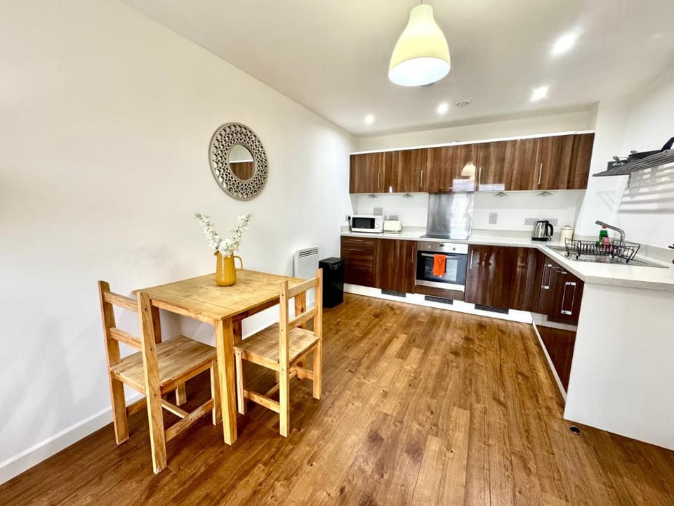 VIPAbodes at The Nankeville Woking Apartment in England