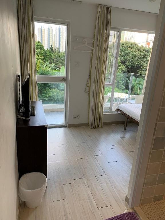 Double bed room with balcony Apartment in Hong Kong