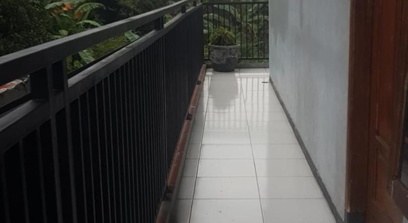 Selaras Kost Syariah Hotel in East Java