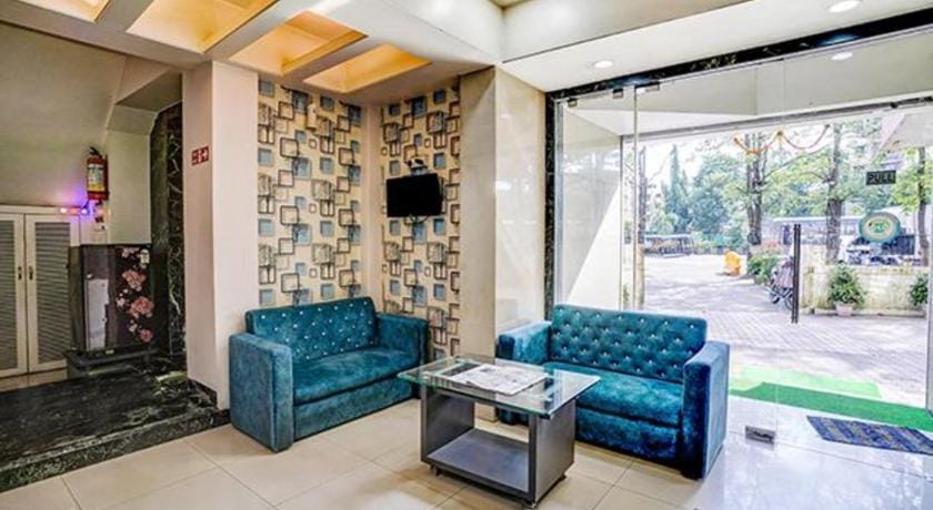 Hotel Srikrishna Paradise Airoli Hotel in Thane