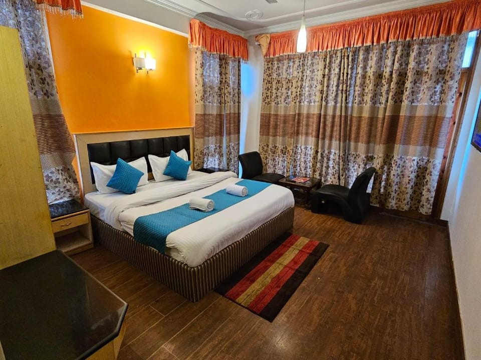 Hotel Aakash Regency Hotel in Manali