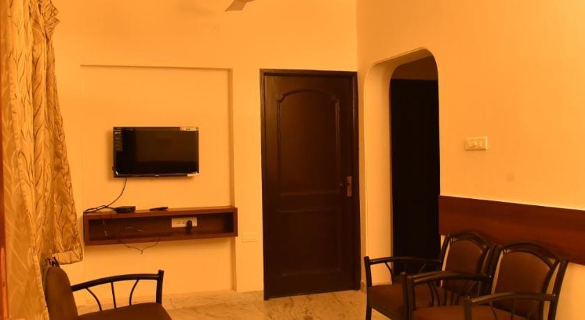 Home Stay Kommiya Inn Hotel in Tamil Nadu