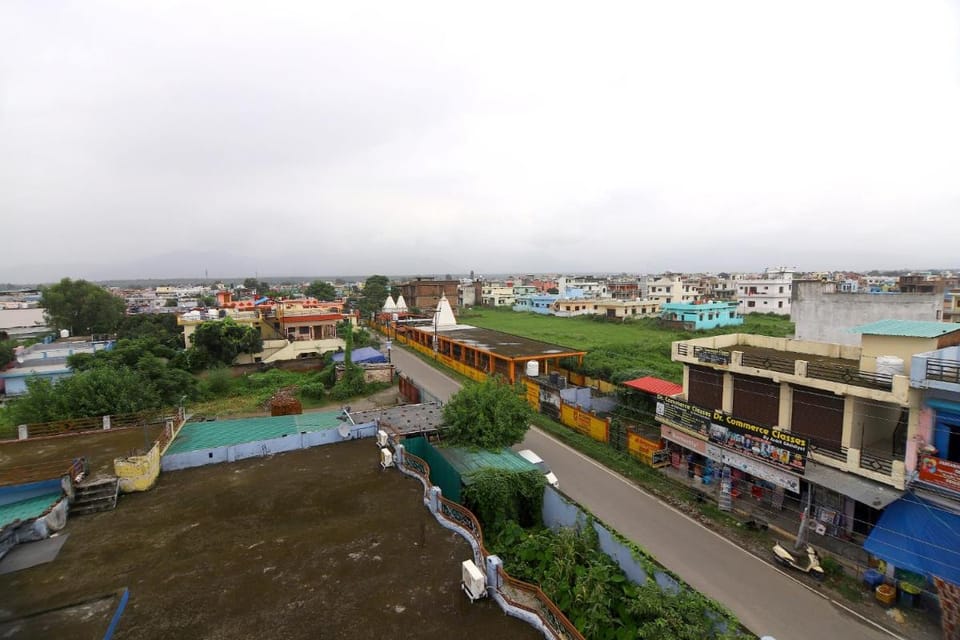 Hotel Comfort Inn Homestay Vacation rental in Uttarakhand