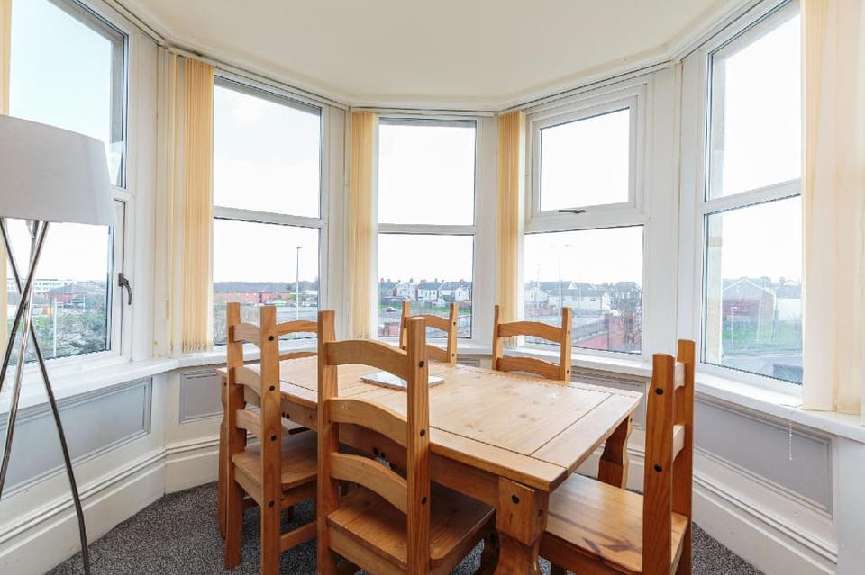 Cherry Property - Mango Suite Apartment in Blackpool