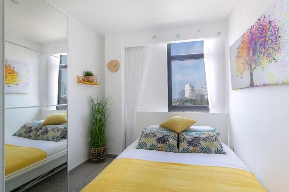 Beautifully designed,classy & homey flat in TLV Vacation rental in Tel Aviv-Yafo