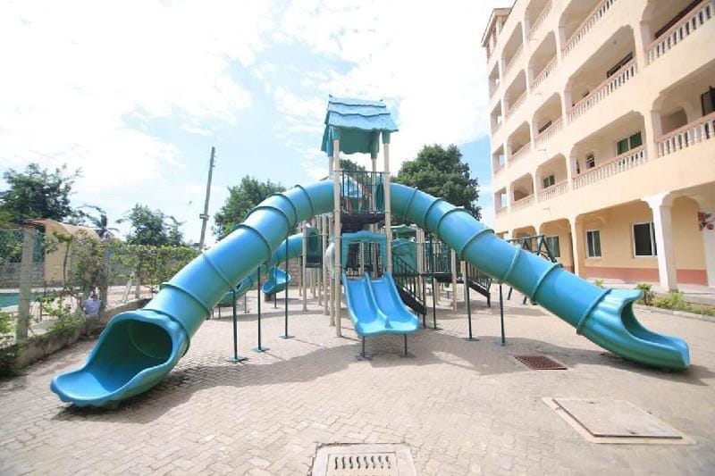 Luxury 3 bedroom apartment next to beaches Vacation rental in Mombasa