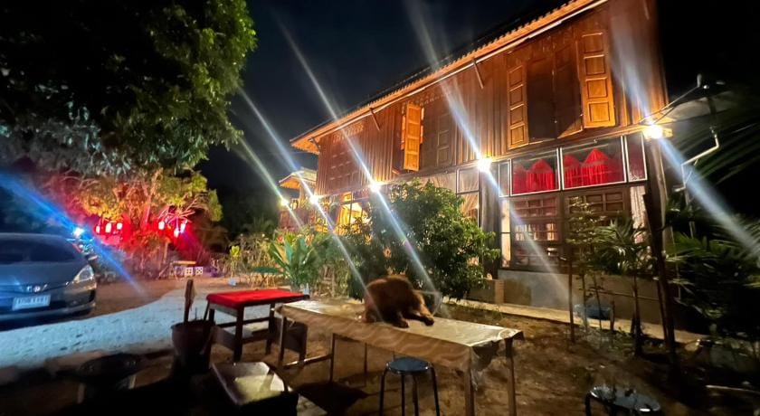Kiwlom Chomlakorn Vacation rental in Thailand