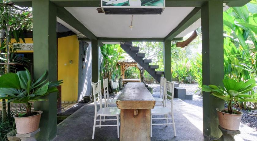 OYO 90547 Pondok Saren Anyar Hotel in Mengwi