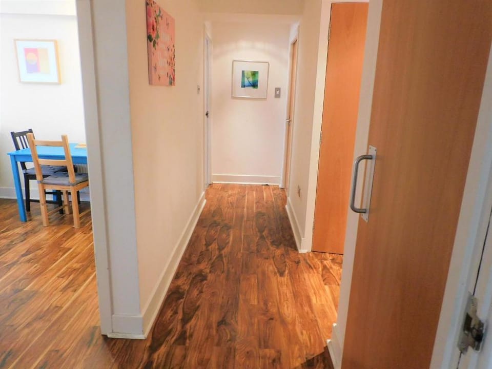Two Bed Apt in the City Centre, Perfect Location Apartment in Glasgow