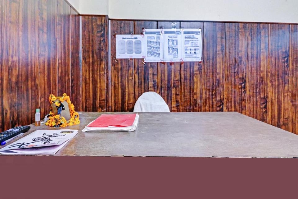 Hotel O by OYO SKYLINE STAY HAPPY Hotel in Noida