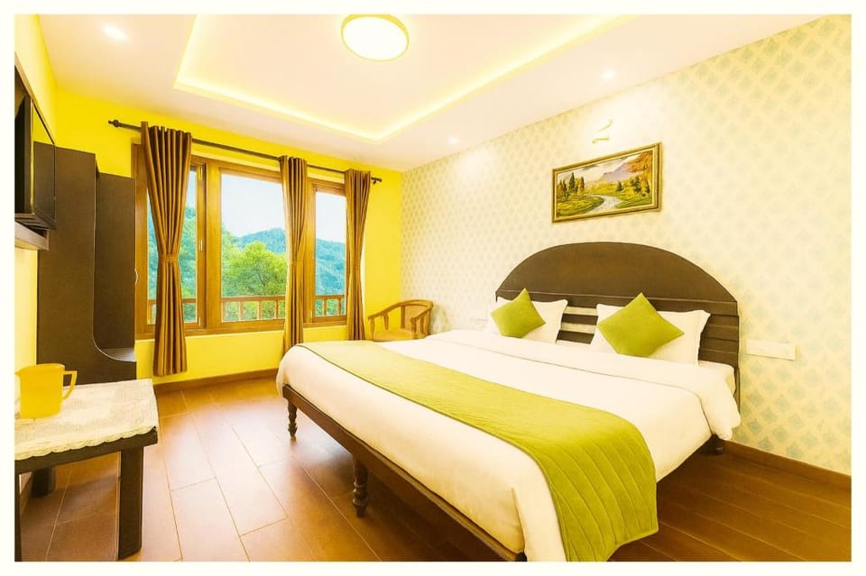 Goroomgo Chand Regency Near Near Mall Road Nainital Hotel in Uttarakhand