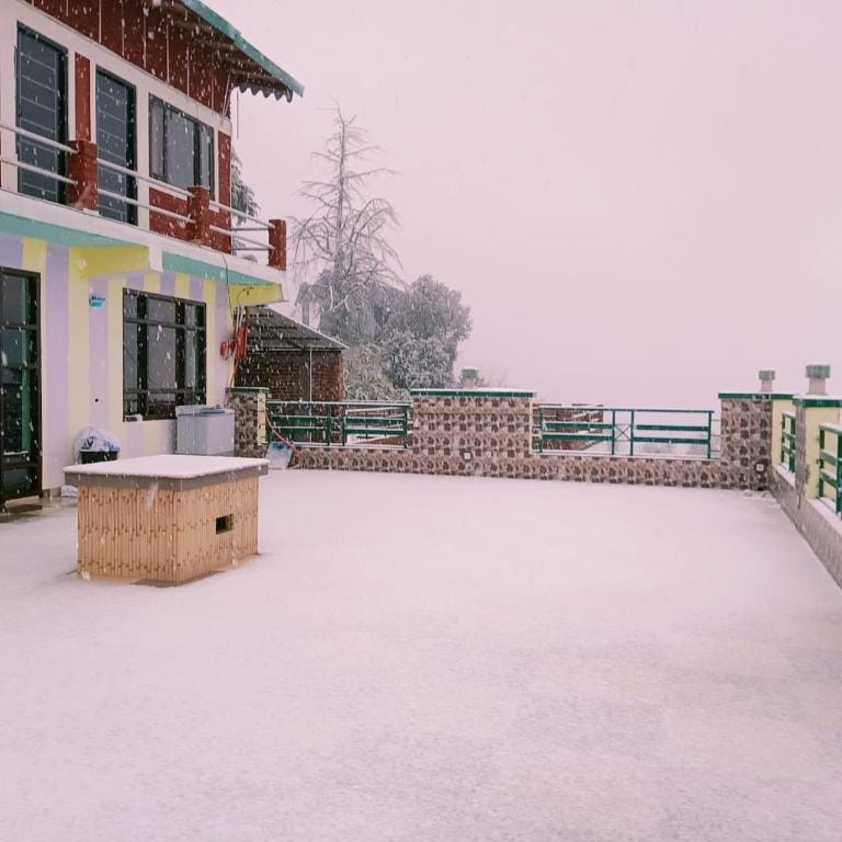 Hotel Montana Crowne Residency, Mukteshwar Hotel in Uttarakhand