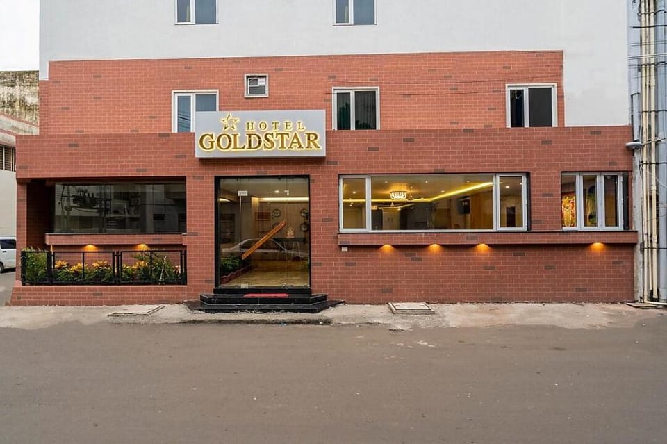 HOTEL GOLDSTAR Hotel in Gujarat