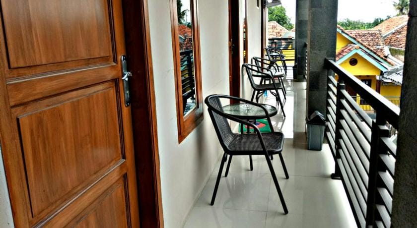 Wisma Andali Syariah Majalengka Mitra RedDoorz Hotel in West Java