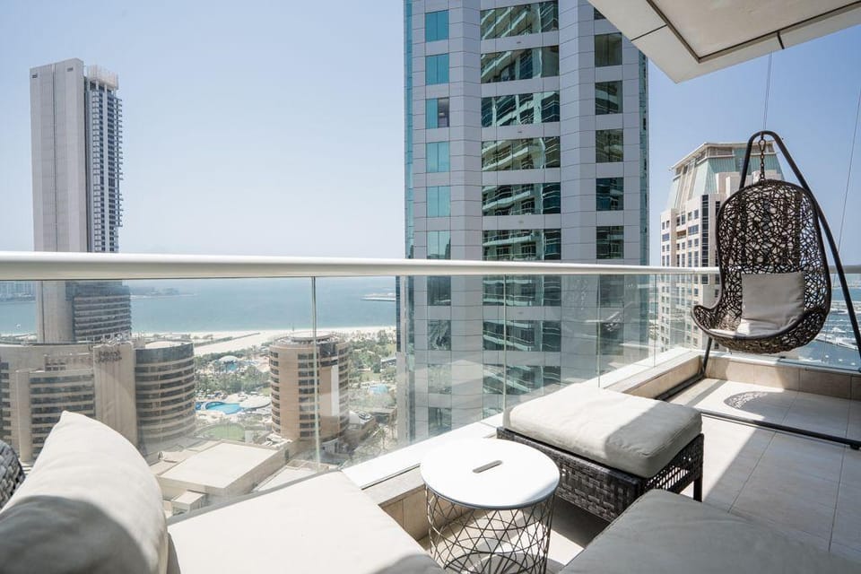 Exceptional Apt with Furnished Terrace By the Sea Apartment in Dubai