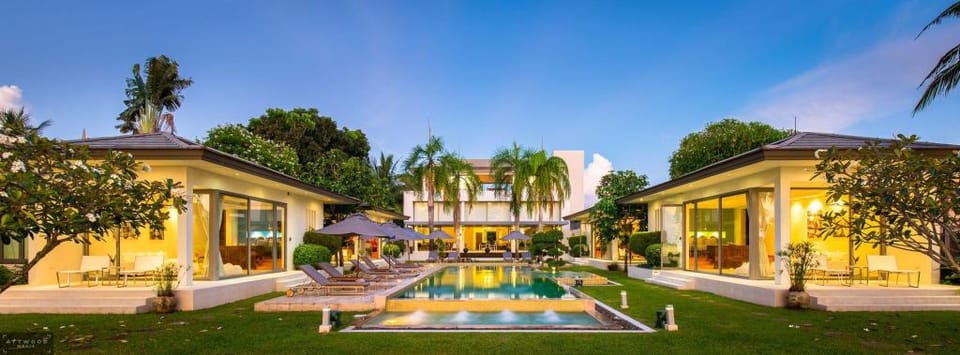 Baan Asan | 5BR Taling Ngam Beachfront Beach Villa Villa in Ko Samui