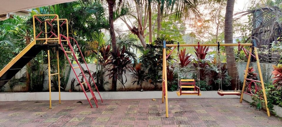 Palace 4BHK villa with private pool Villa in Gujarat