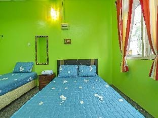 OYO HOME 90325 Au Homestay Vacation rental in Terengganu, Malaysia