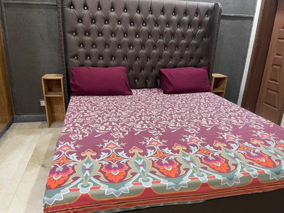 Brand New 2 Bed Apartment near Shaukat Khanum Apartment in Lahore