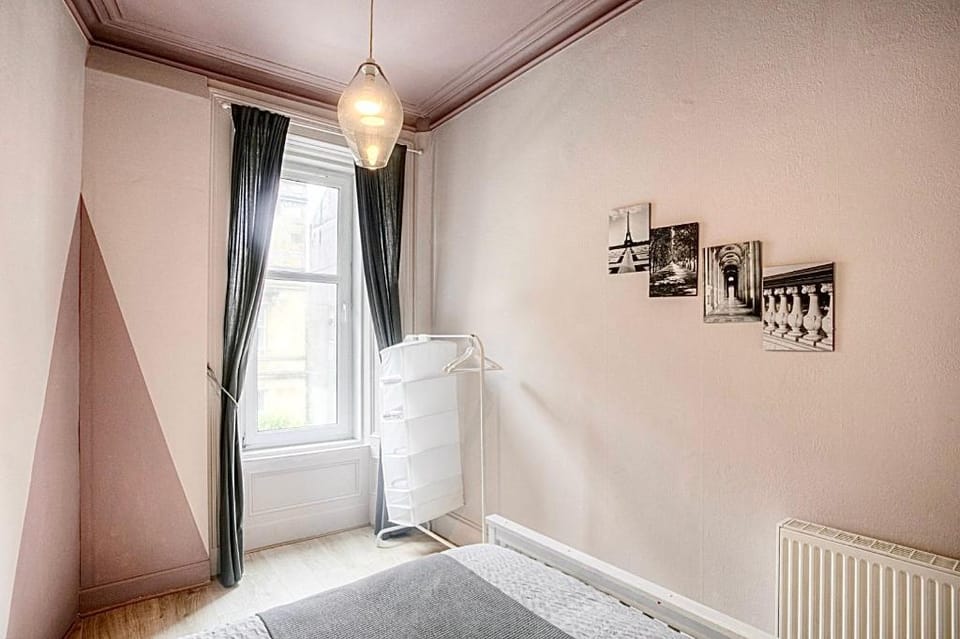 Nook and Nest Apartment in Glasgow