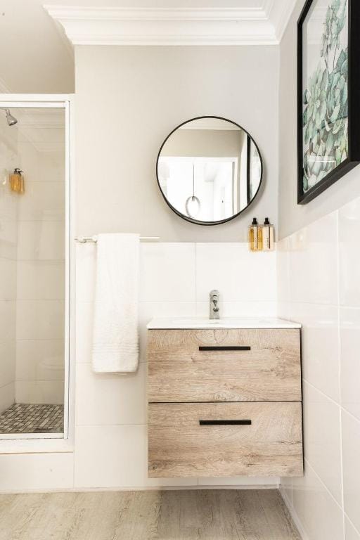 Avemore Jan Cats No 3 with Backup power Apartment in Stellenbosch