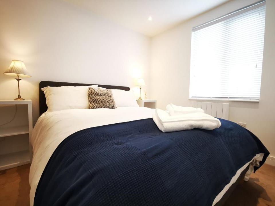 No.2 Horizon - Apartment in East Wittering Village Apartment in West Wittering
