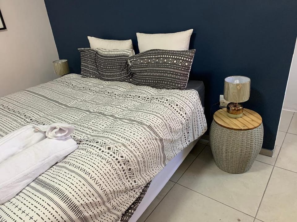 Lovely self-catering cottage unit with warmth Apartment in South Africa
