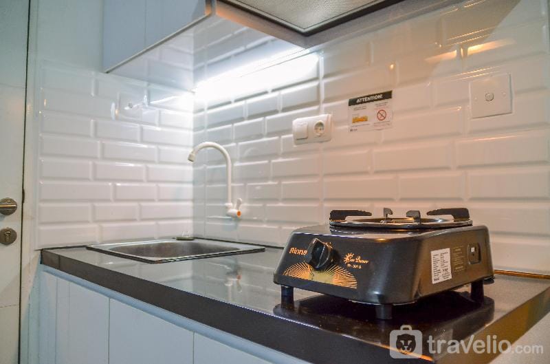 Minimalist Studio at Urbantown Serpong By Travelio Apartment in Jakarta