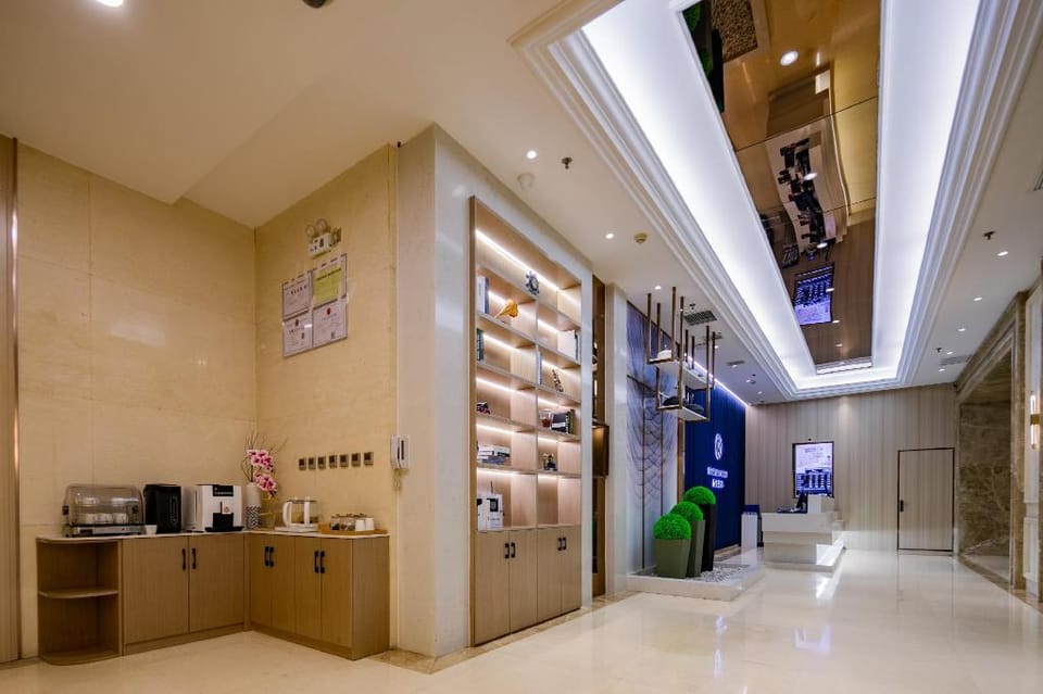 Starway Hotel Xi'an Economic Development Zone Mingguang Road Hotel in Xian