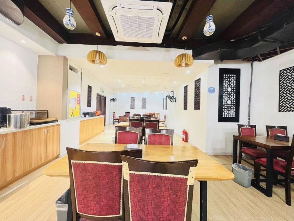 Hanting Hotel Huangshan Tunxi Old Street Centre Hotel in Zhejiang