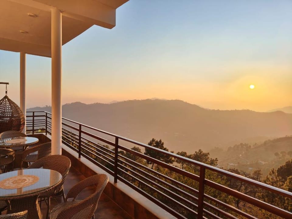 LEELA The Flavors of Nature Hotel in Himachal Pradesh
