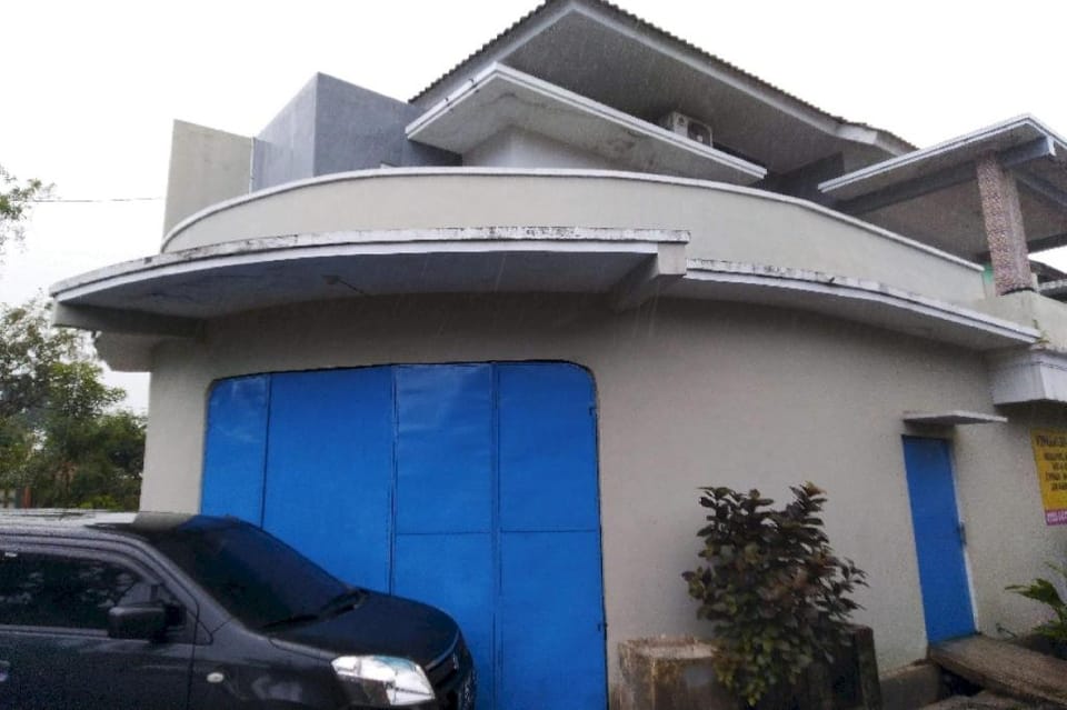 Hotel O Spring Homestay Hotel in East Java
