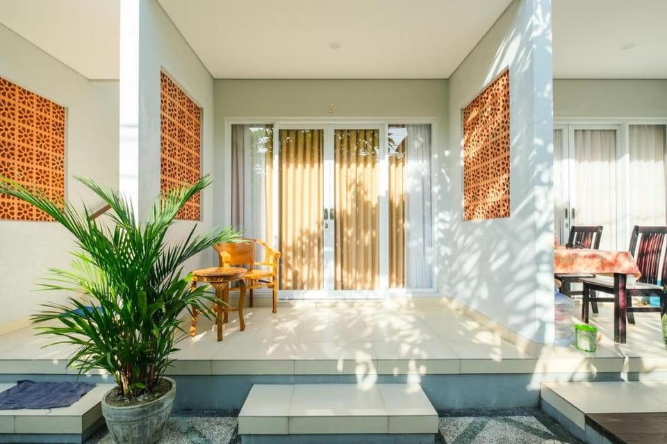 Dharma Guest House Seminyak RedPartner Hotel in Kuta