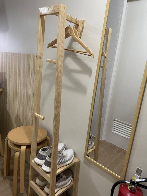 StayPlus Tagaytay Muji Minimalist Home w/ parking Vacation rental in Tagaytay